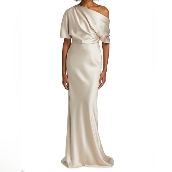 🔥 Amsale
Satin One-Shoulder Gown SOLD OUT SIZE 😍 MSRP $495 - Picture 4 of 12